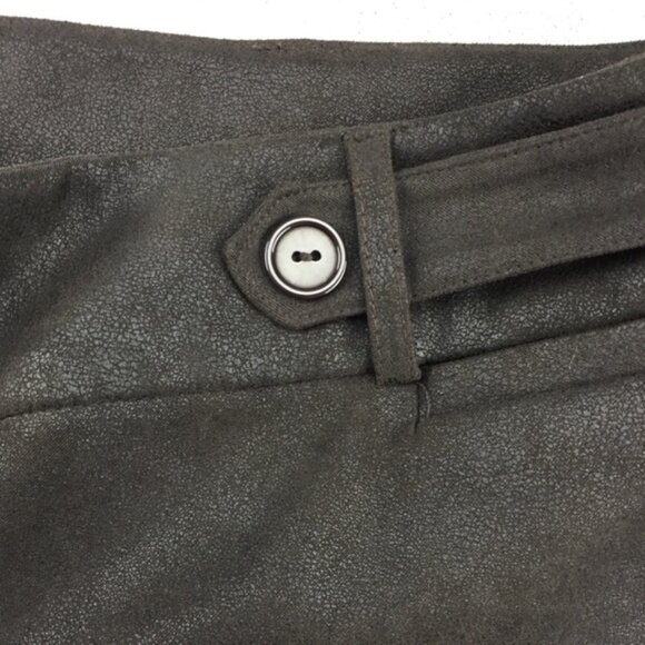 Flirtatious Faux Suede Shorts Sz 13 - Picture 4 of 6